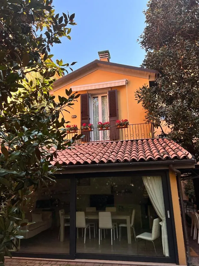 La Magnolia B&B Bologna 0*,  Italy