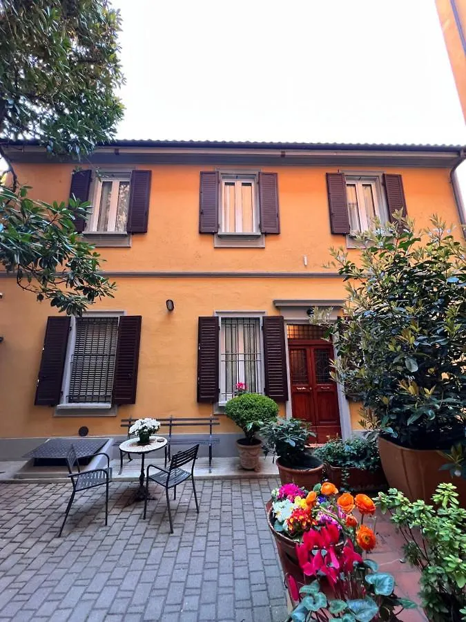 La Magnolia B&B Bologna Bed & Breakfast